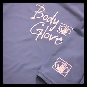 Body Glove rash guard
